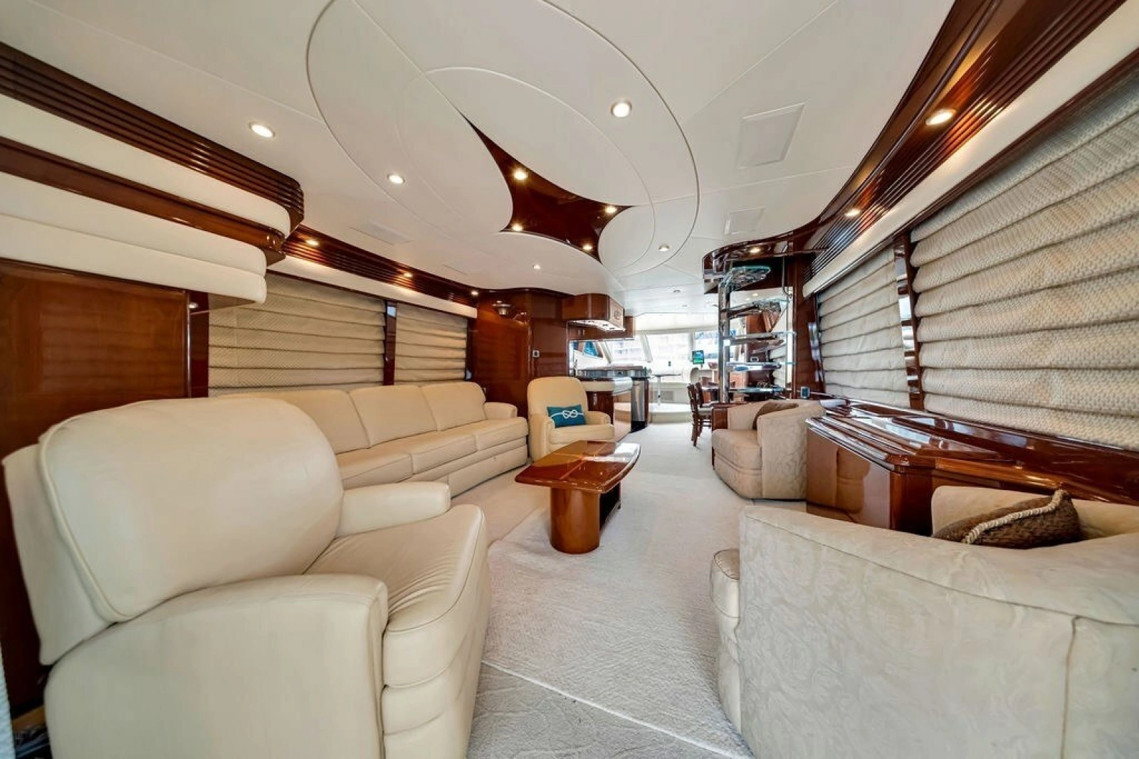 2007 Marquis 65