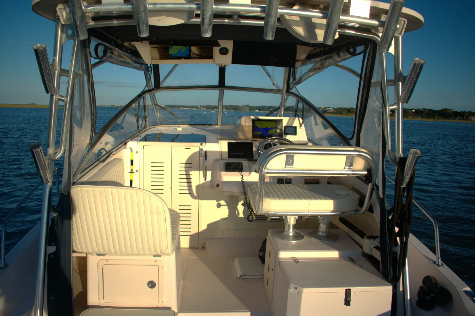 2003 Grady-White Marlin 300