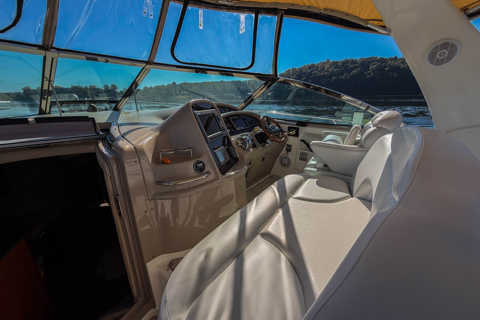 2003 Sea Ray 410 Sundancer
