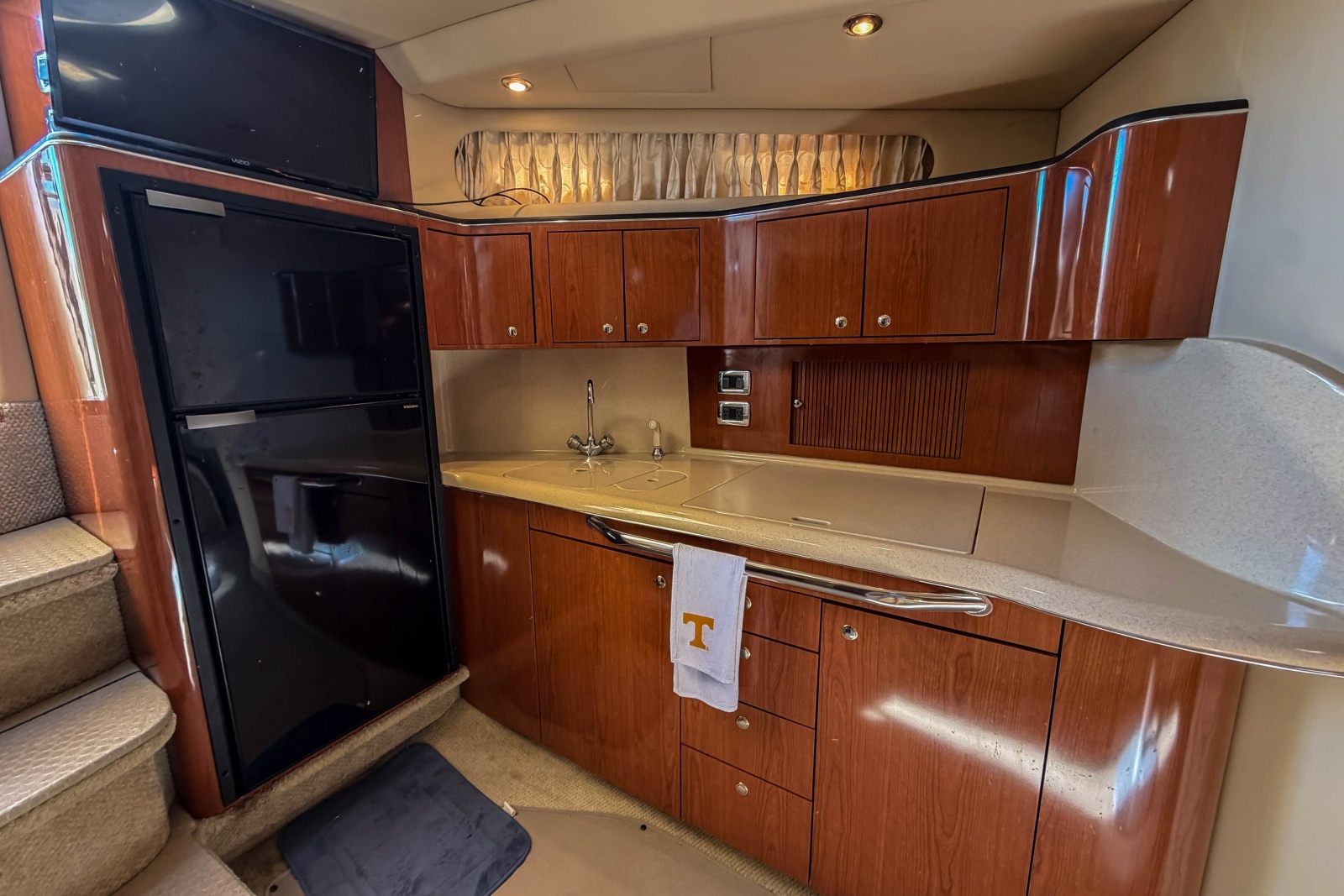 2003 Sea Ray 410 Sundancer