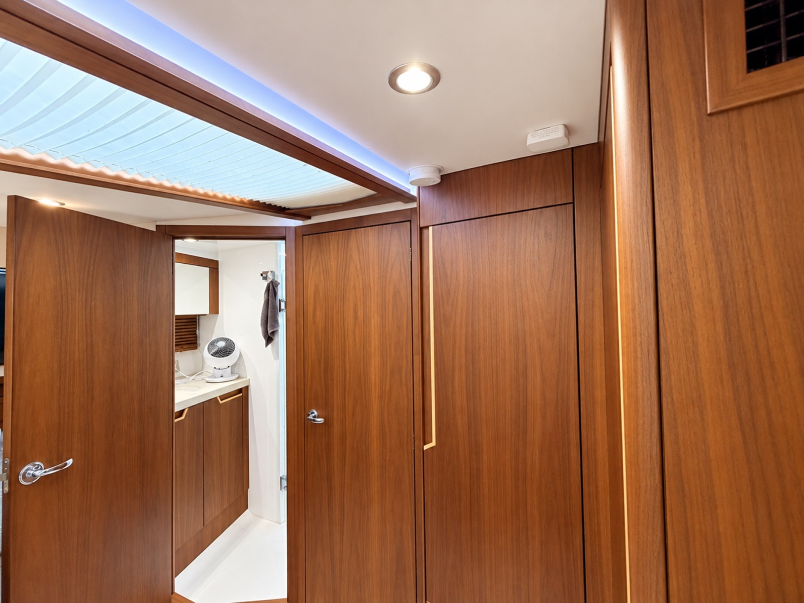 2017 Galeon 385 HTS
