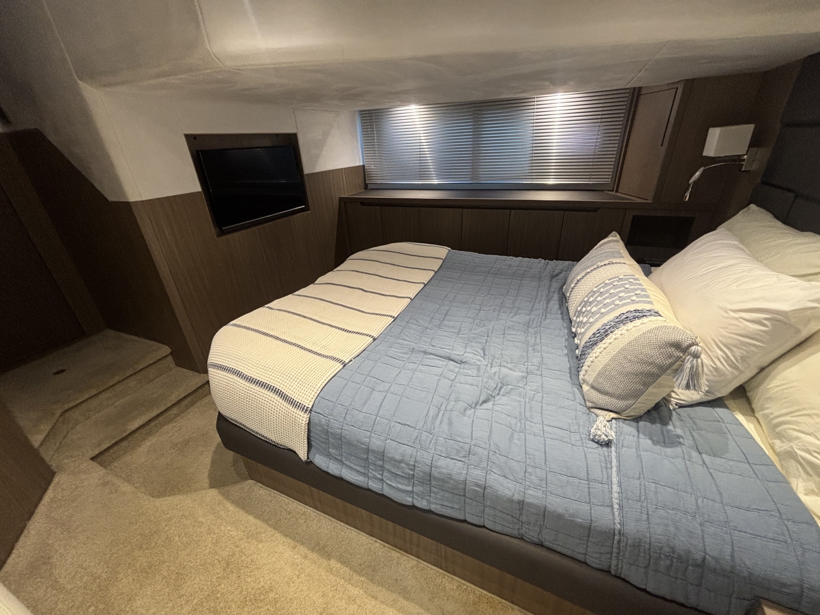 2019 Galeon 485 HTS — Wild Side