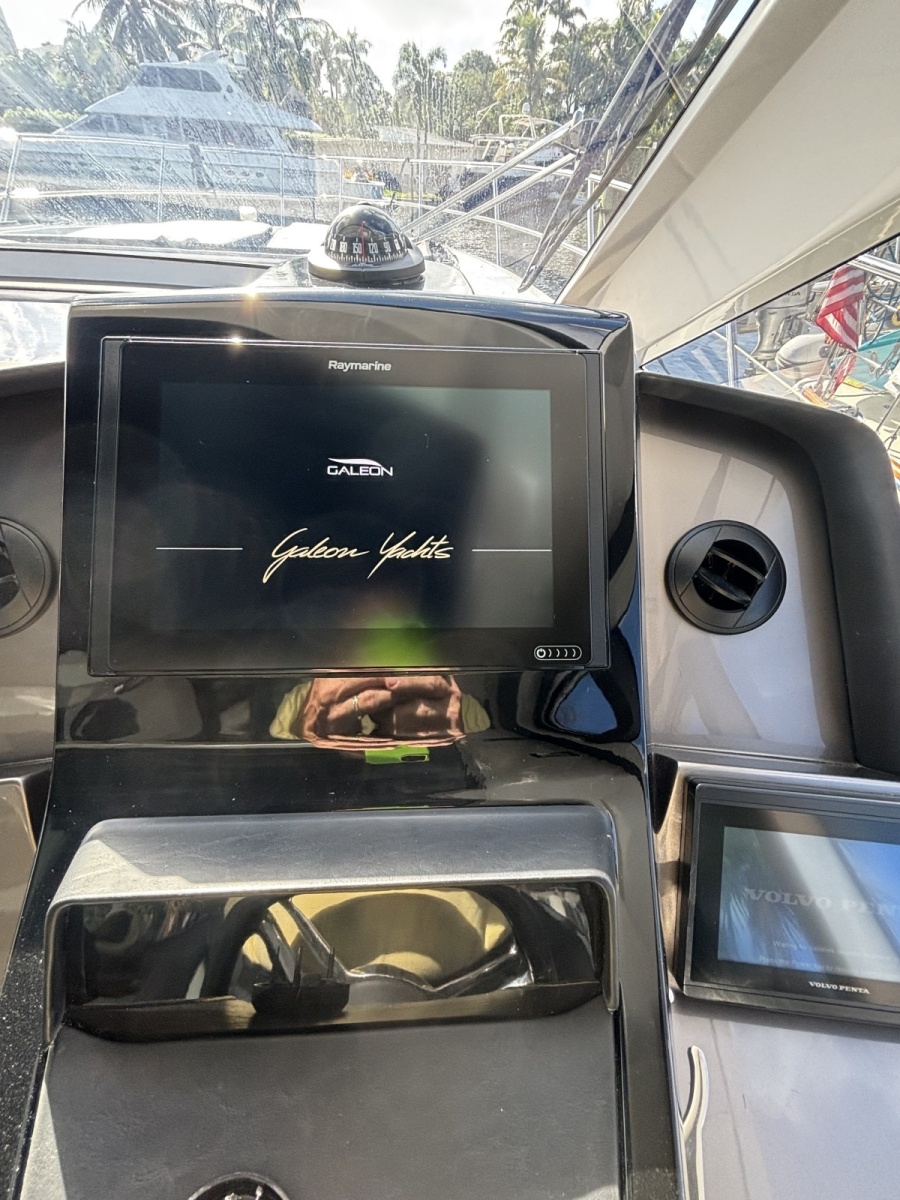 2019 Galeon 485 HTS — Wild Side
