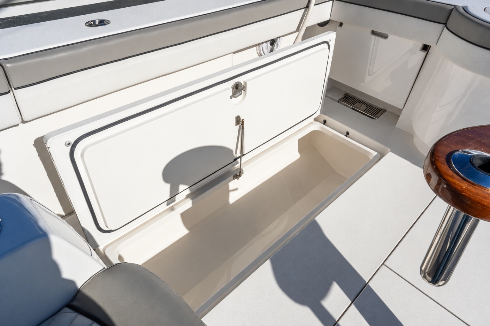 2022 Valhalla Boatworks V-46
