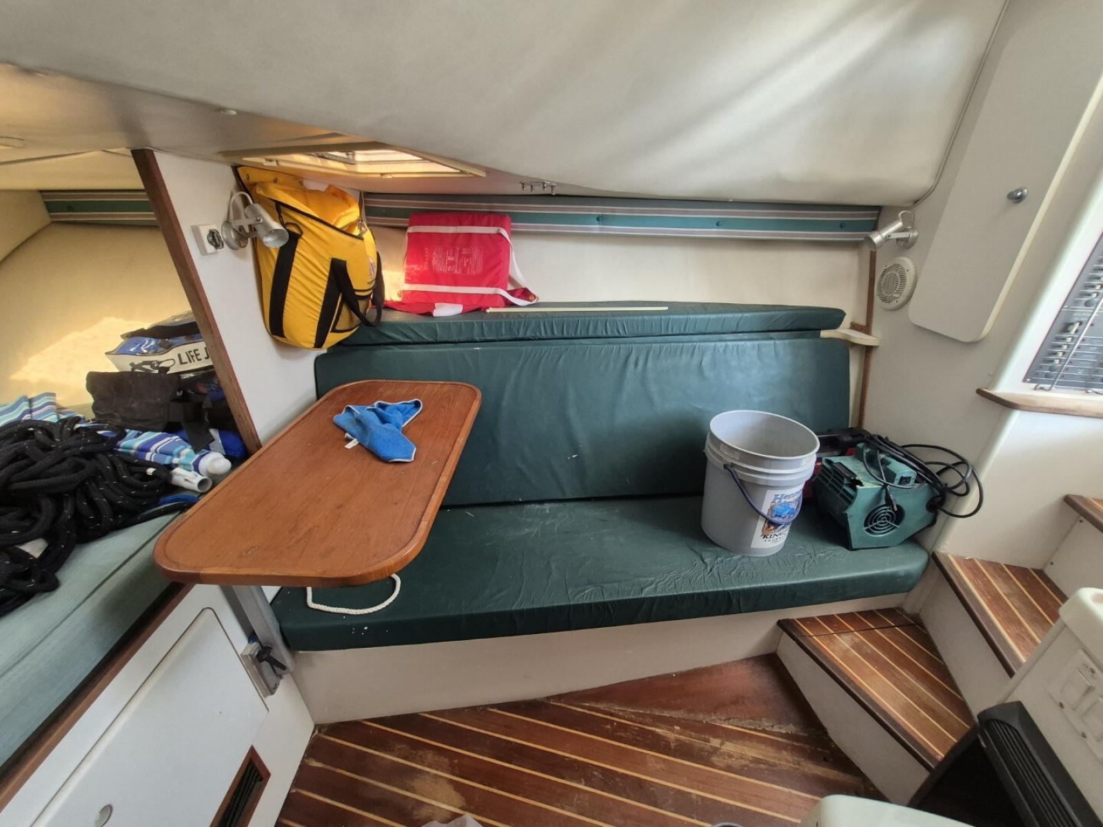 1996 Pursuit