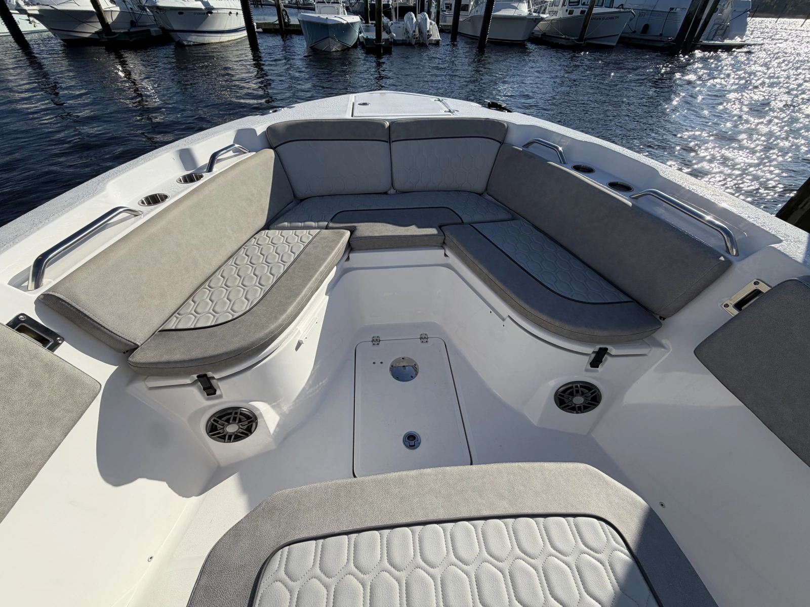 2023 Sea Fox 268 Commander