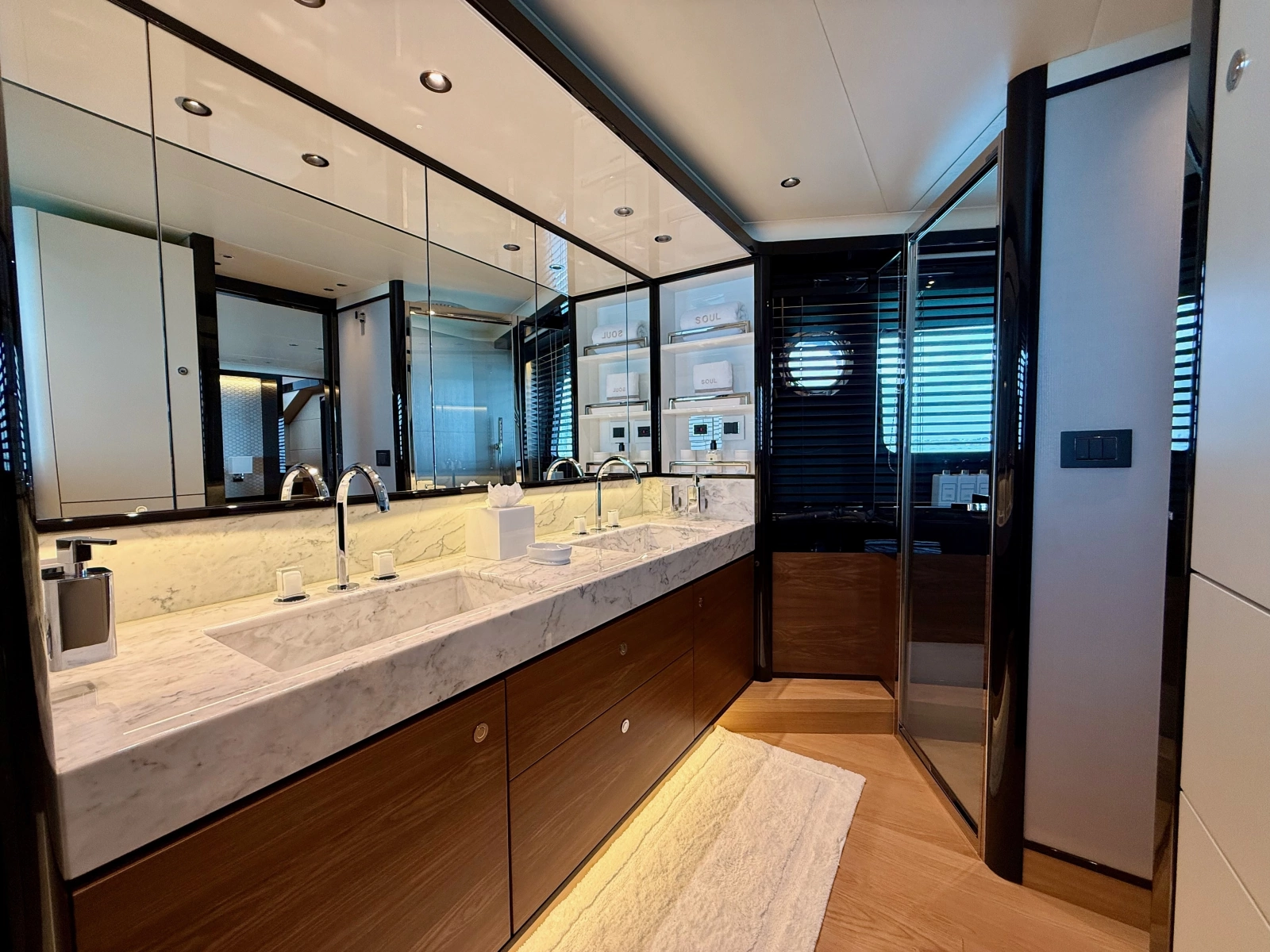 2023 Absolute Navetta