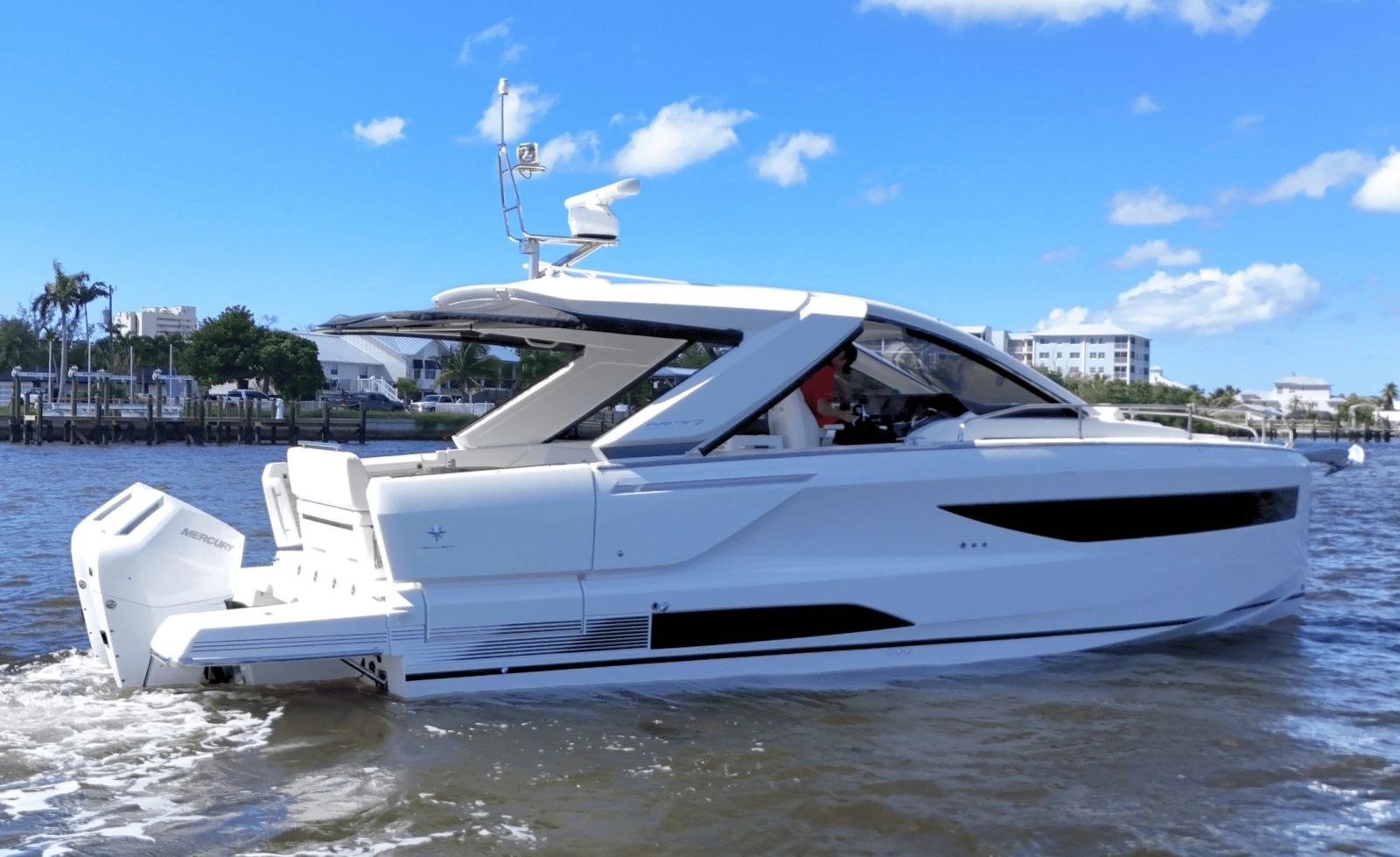 2025 Jeanneau DB37