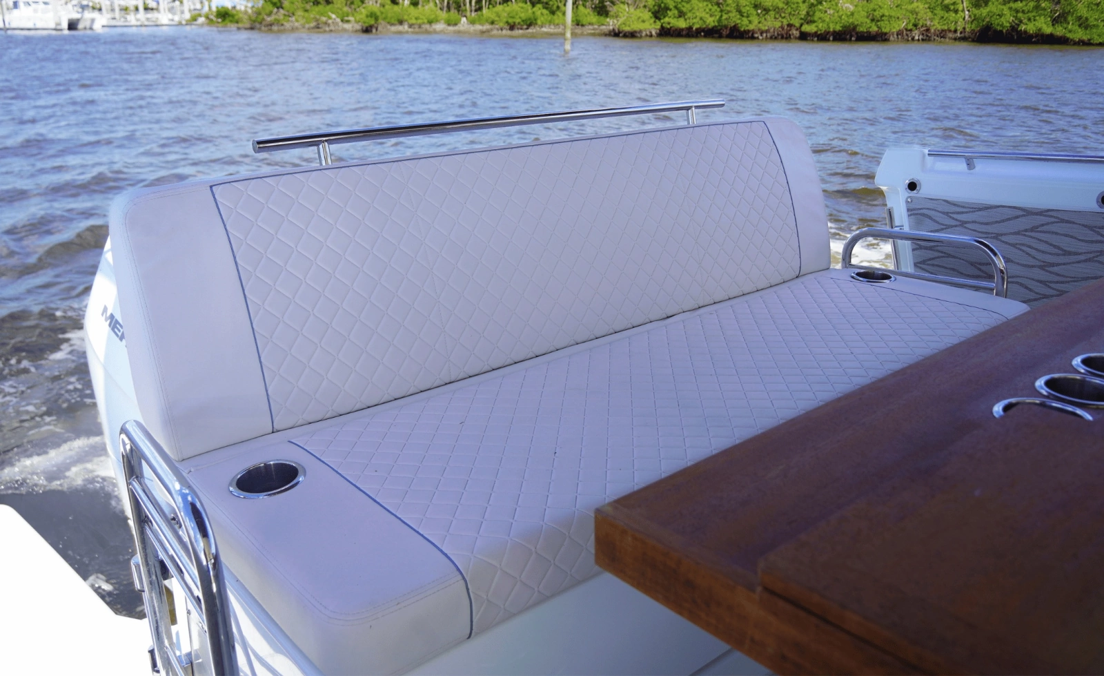 2025 Jeanneau DB37