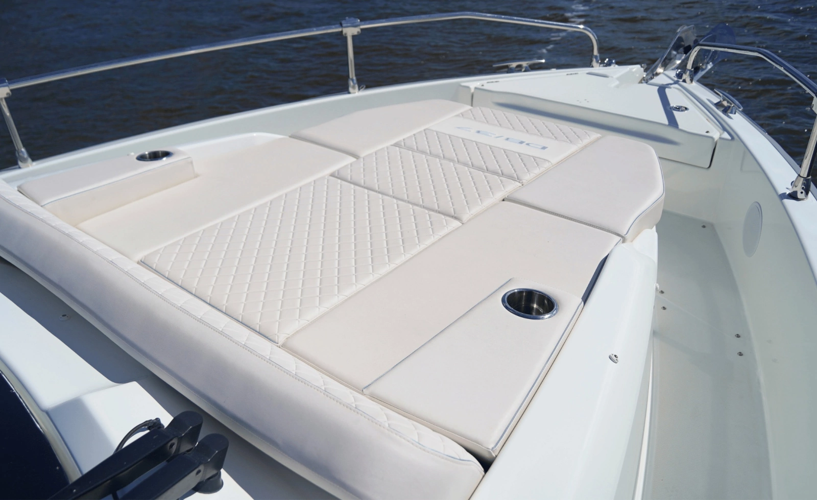 2025 Jeanneau DB37