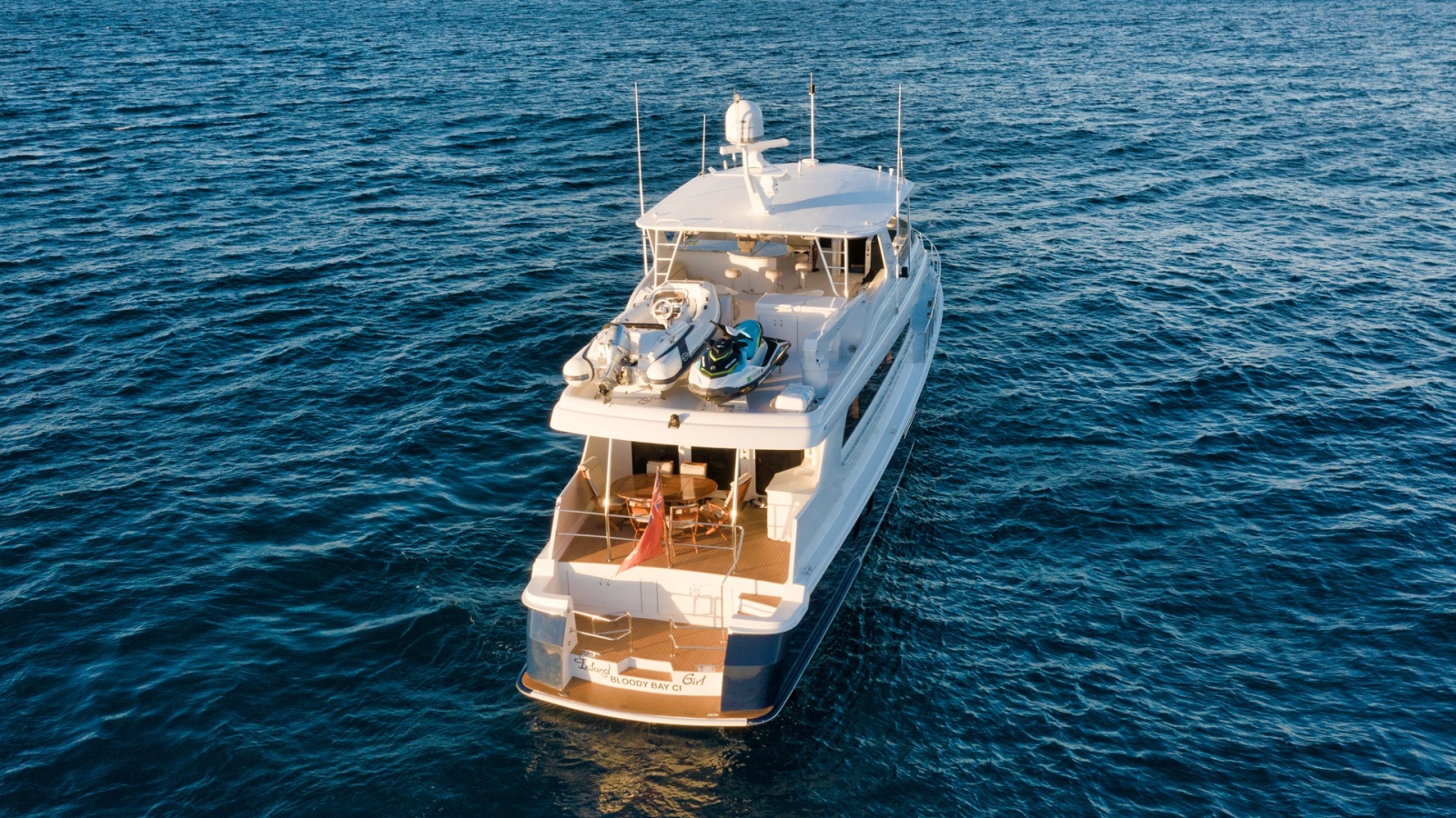 2002 Hatteras CPMY — Vita Brevis