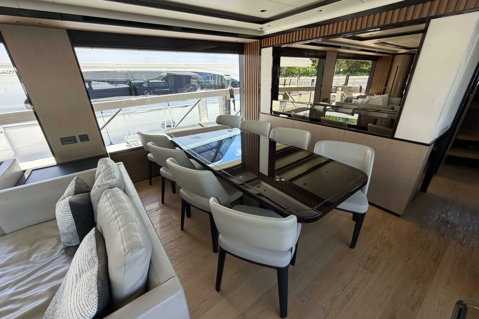 2024 Absolute Navetta 75