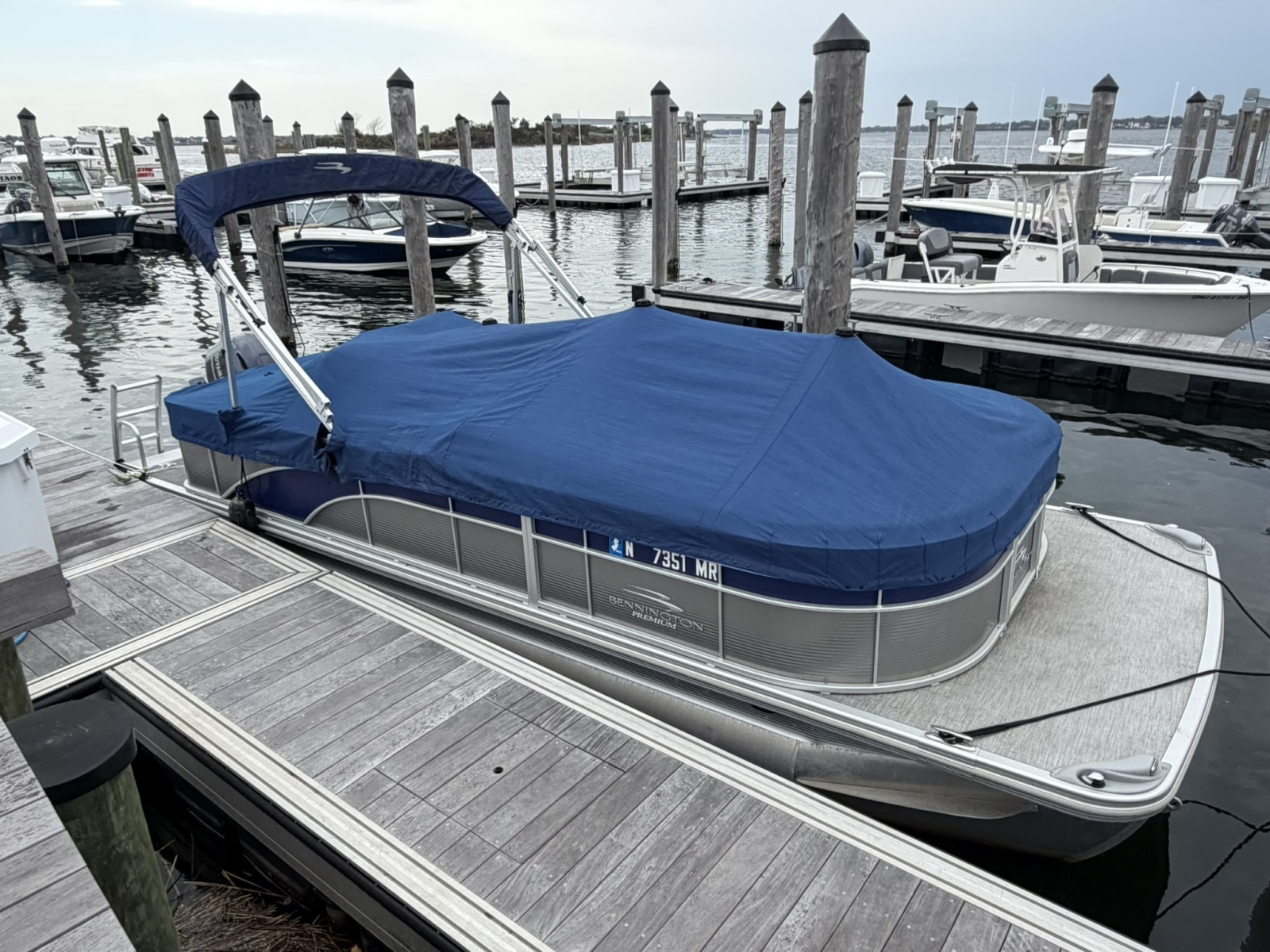 2021 Bennington 23 SBRXP
