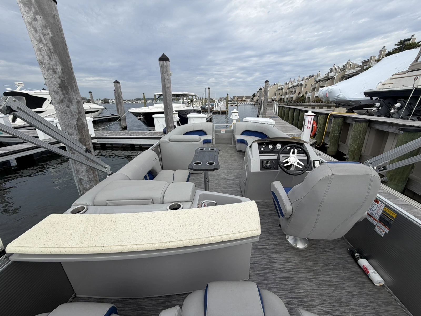 2021 Bennington 23 SBRXP