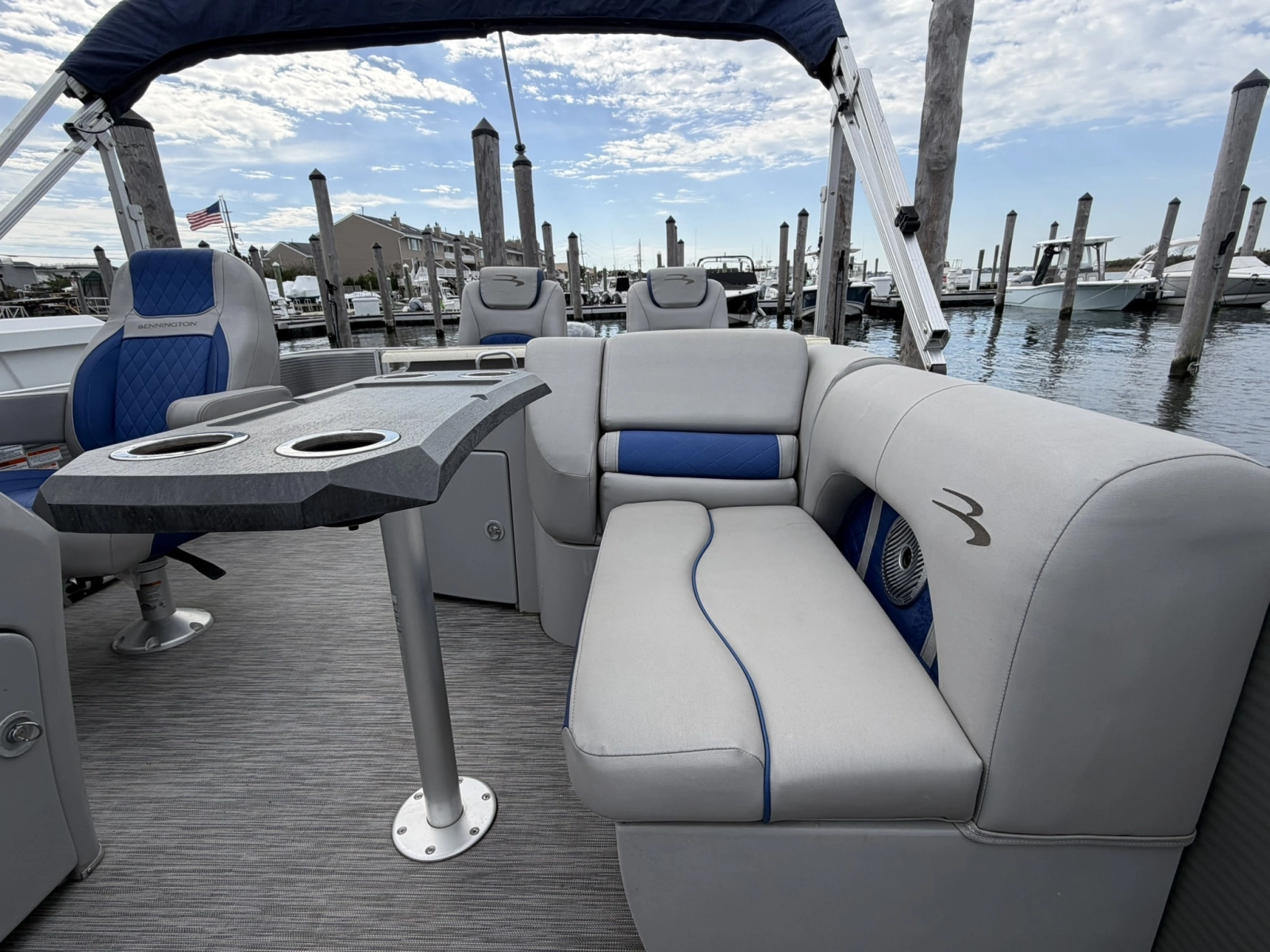 2021 Bennington 23 SBRXP