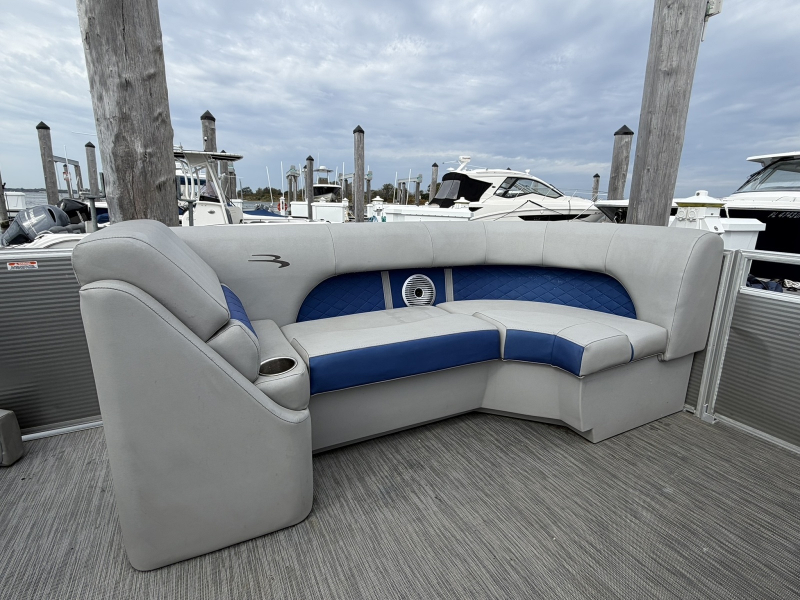 2021 Bennington 23 SBRXP