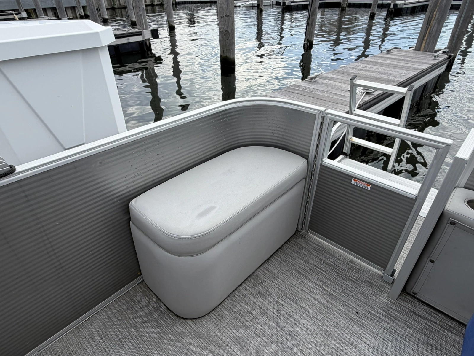 2021 Bennington 23 SBRXP