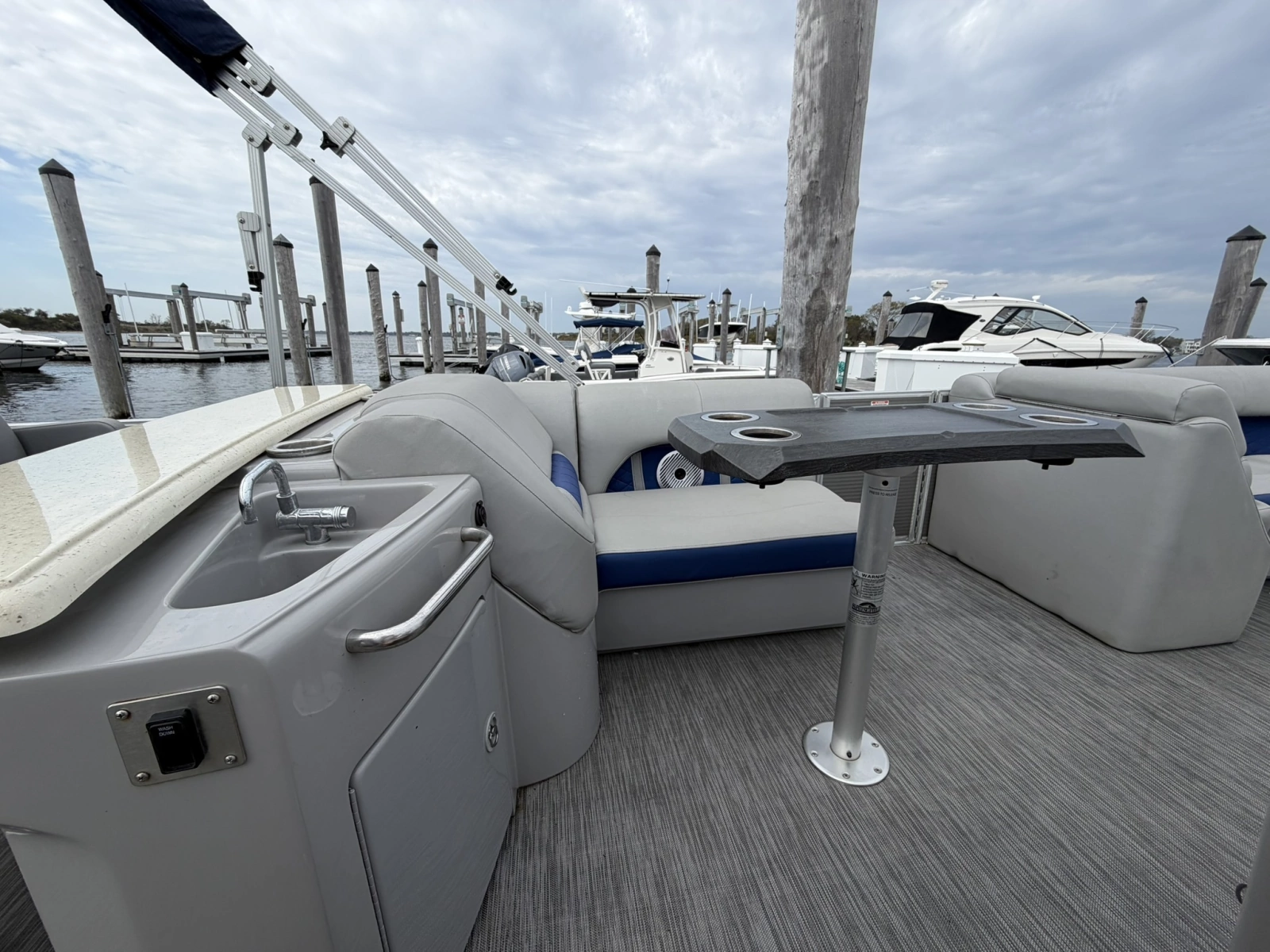 2021 Bennington 23 SBRXP