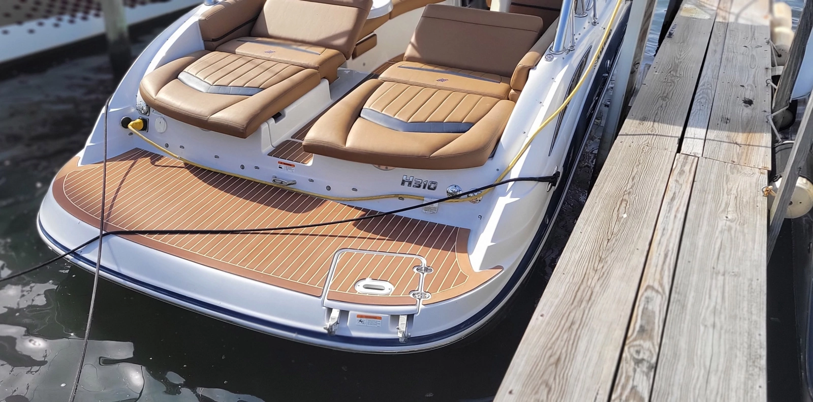 2008 Four Winns H310