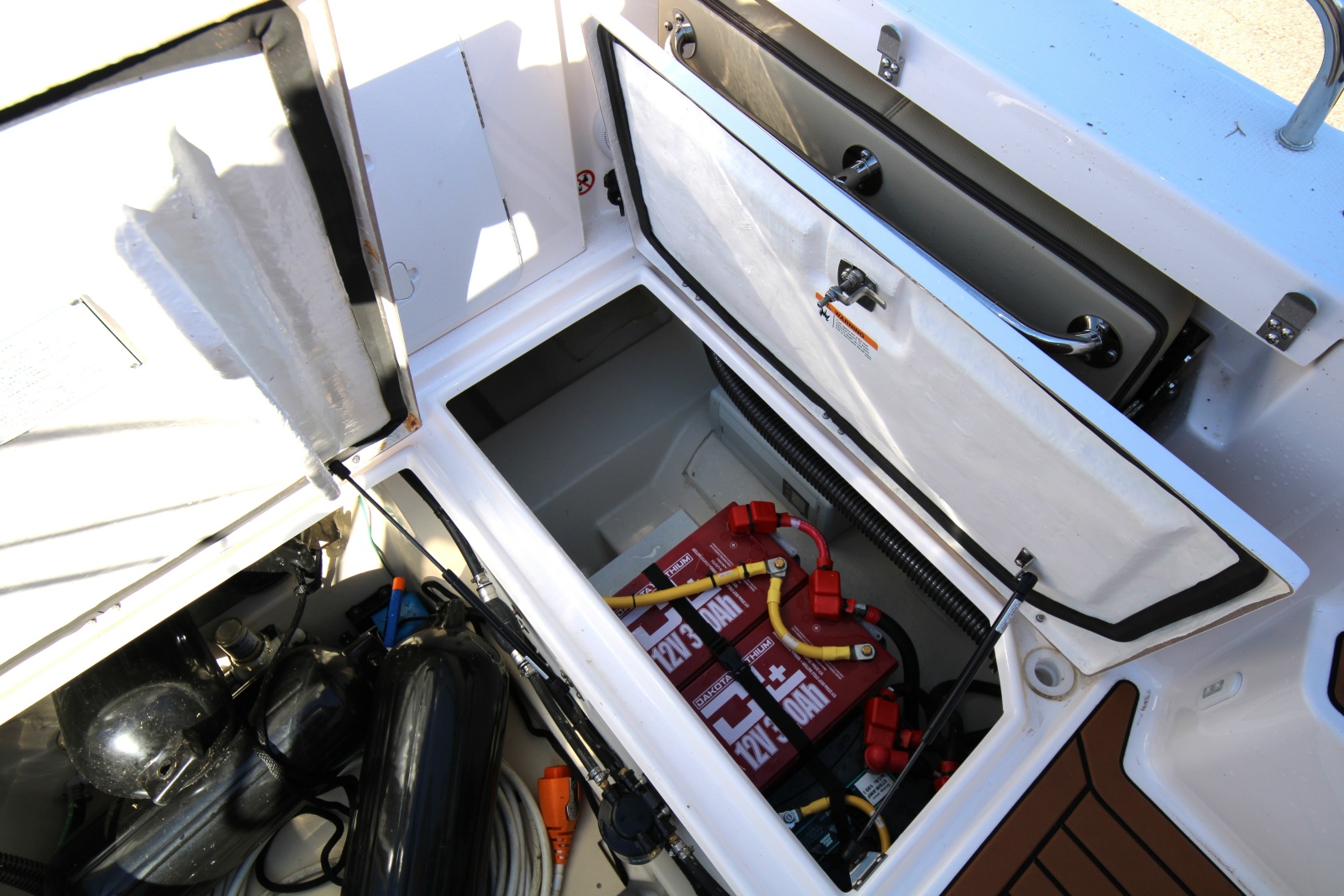2025 Ranger Tugs R-25