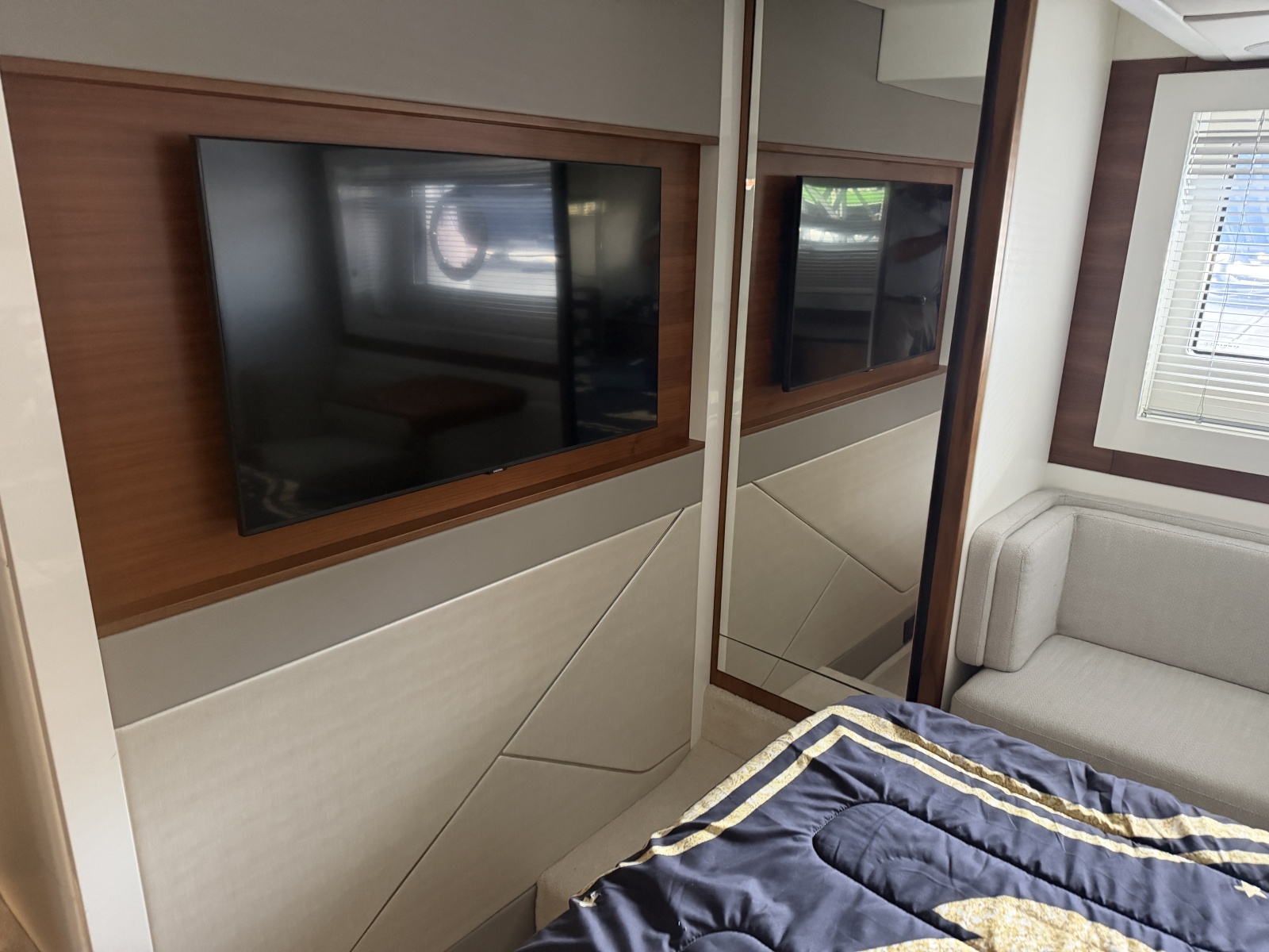 2021 Sunseeker PREDATOR 55