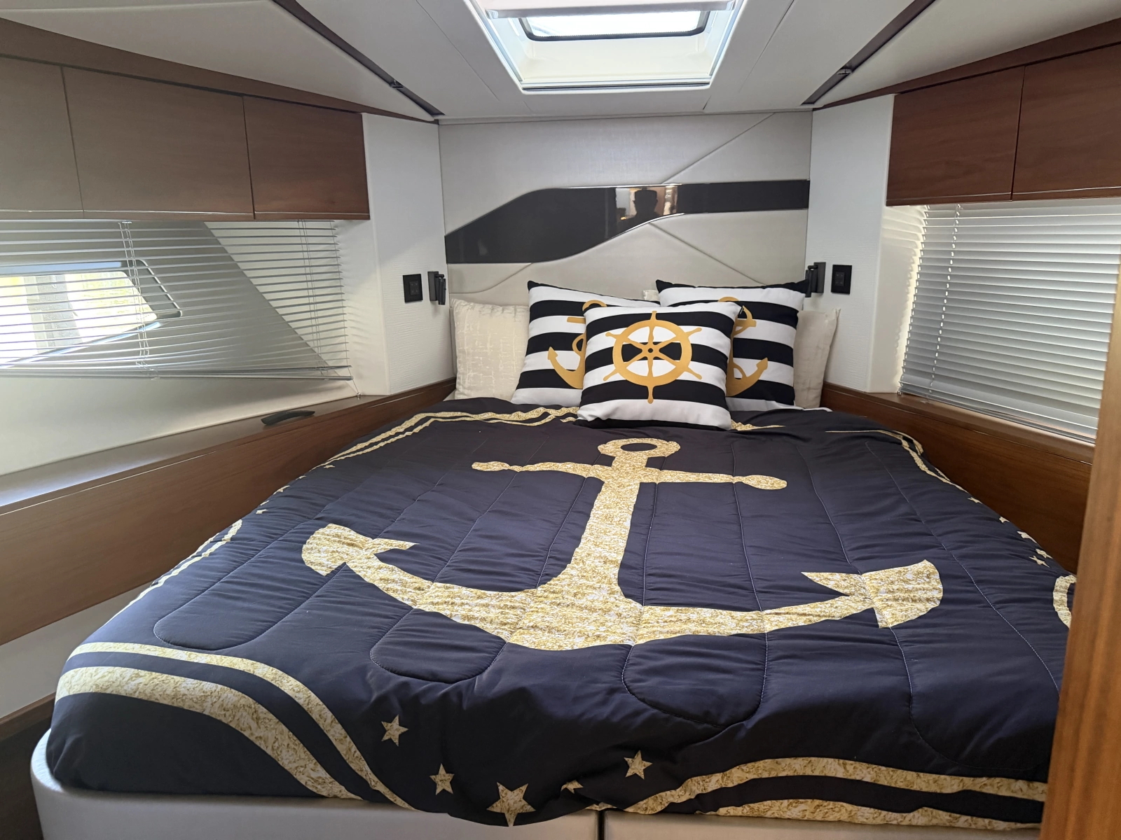 2021 Sunseeker PREDATOR 55