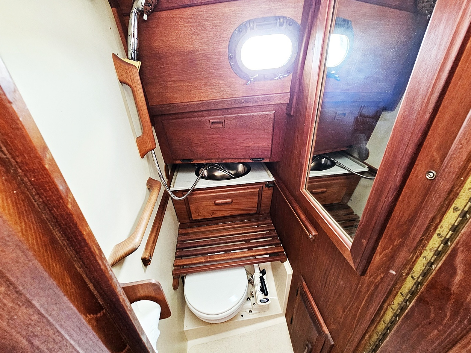 1980 Pacific Seacraft Orion 27