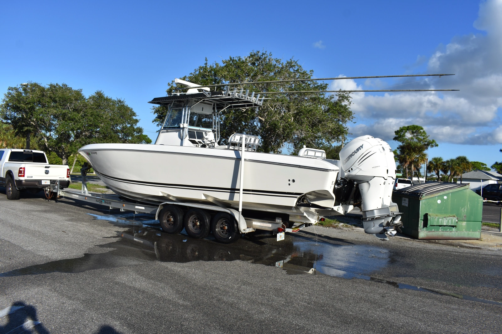 2008 Fountain 32 CC