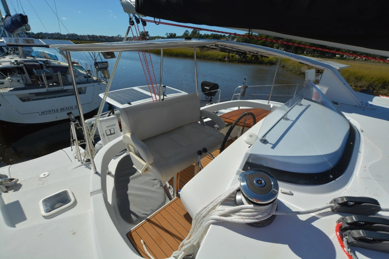 2007 Fountaine Pajot Lavezzi