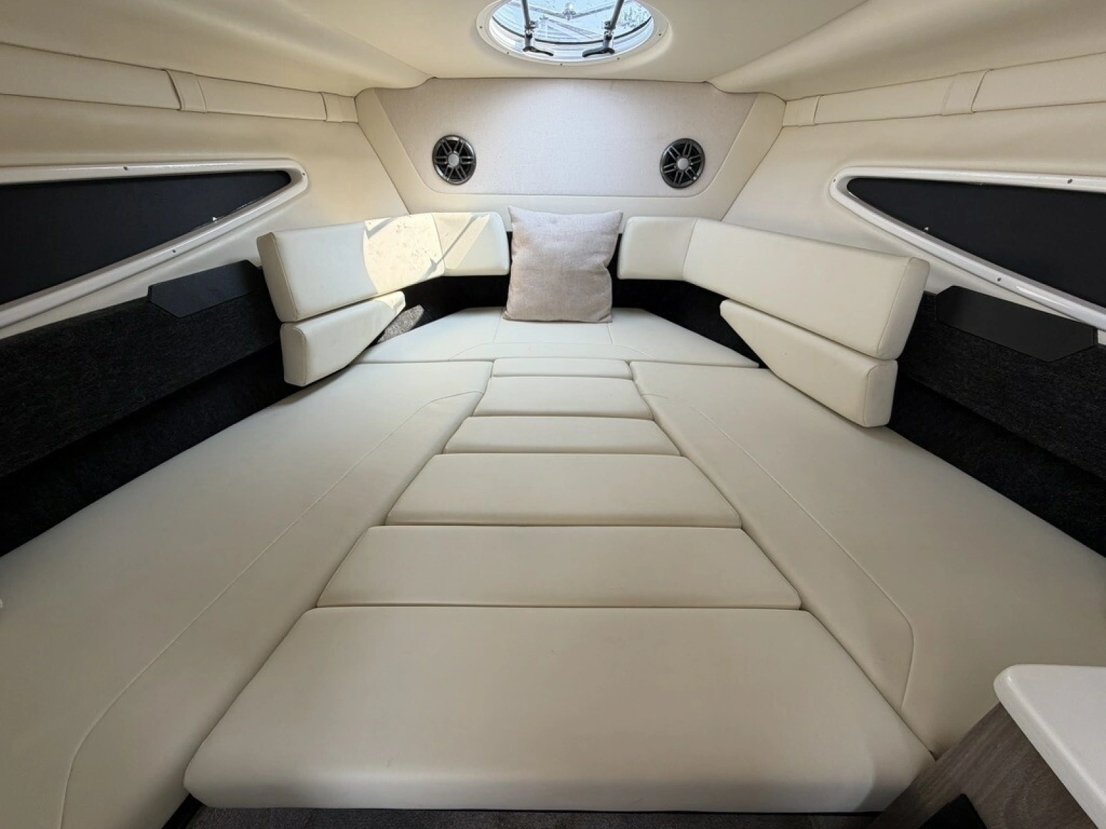 2022 Regal 26 XO