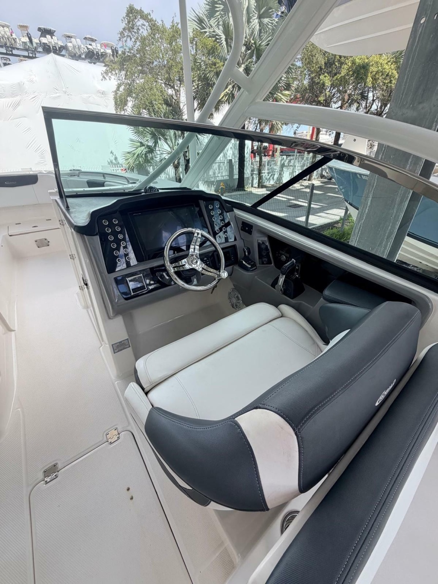 2019 Robalo