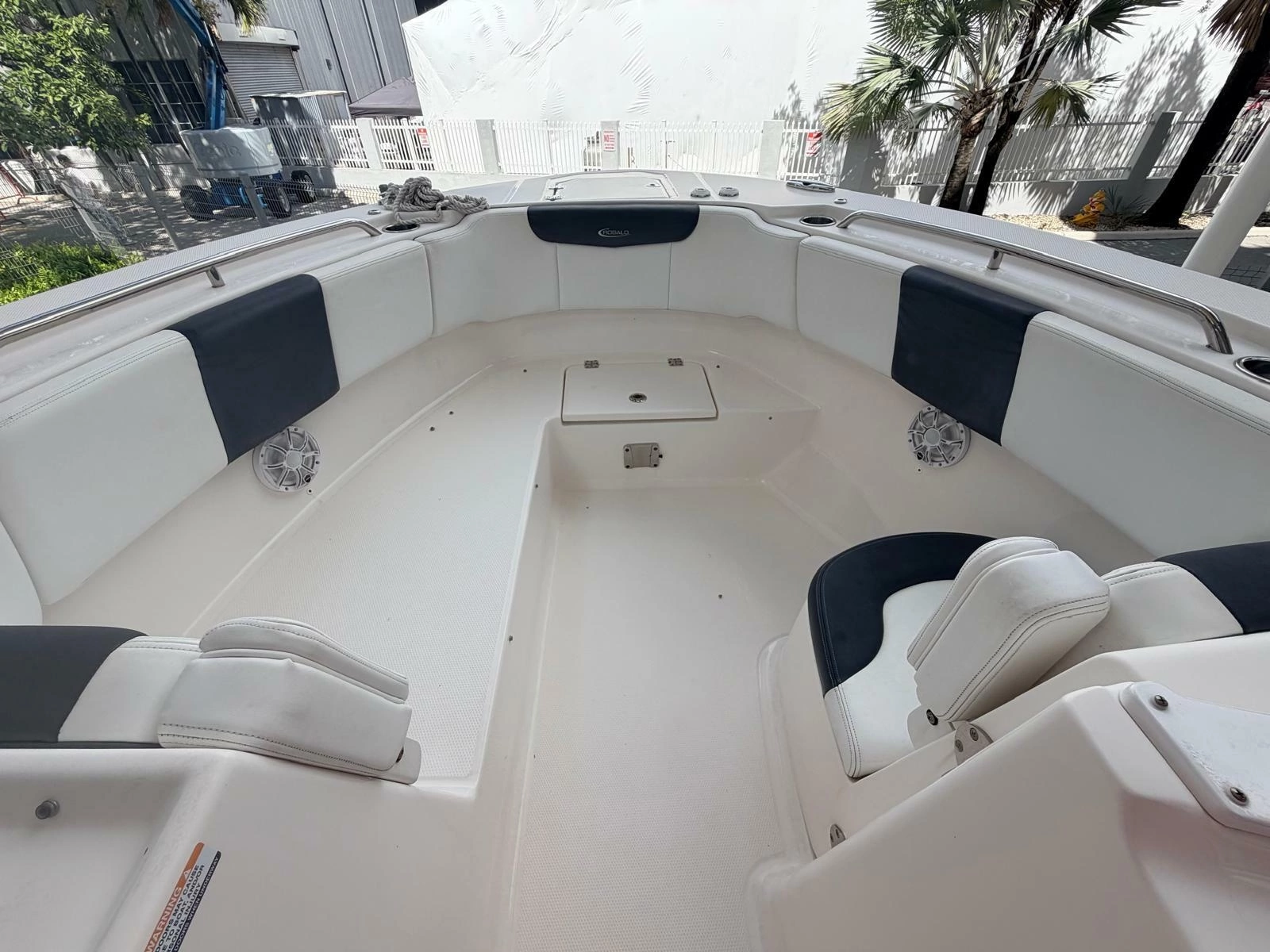 2019 Robalo 