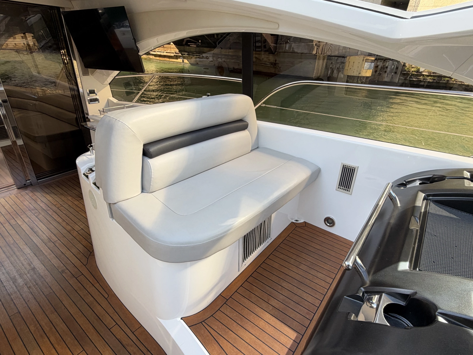 2014 Sunseeker 60 Predator