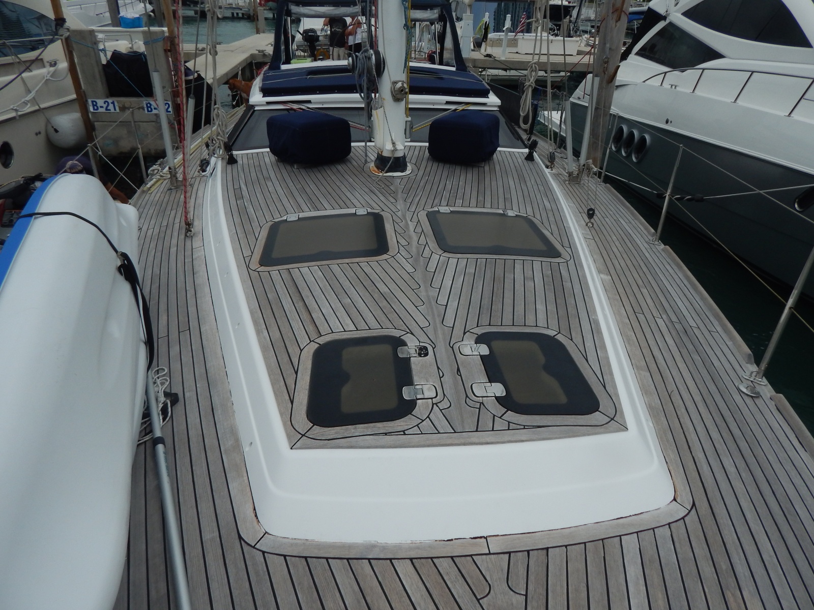 2002 North Wind 58 — Deep Blue
