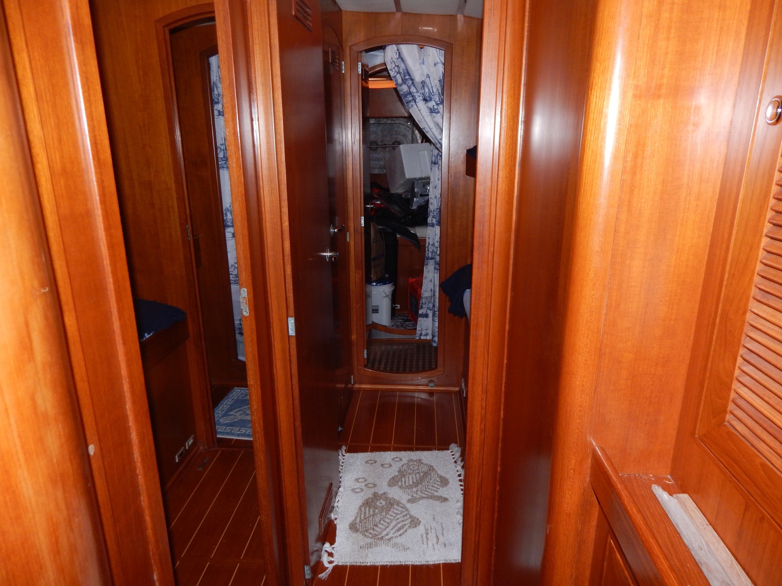2002 North Wind 58 — Deep Blue