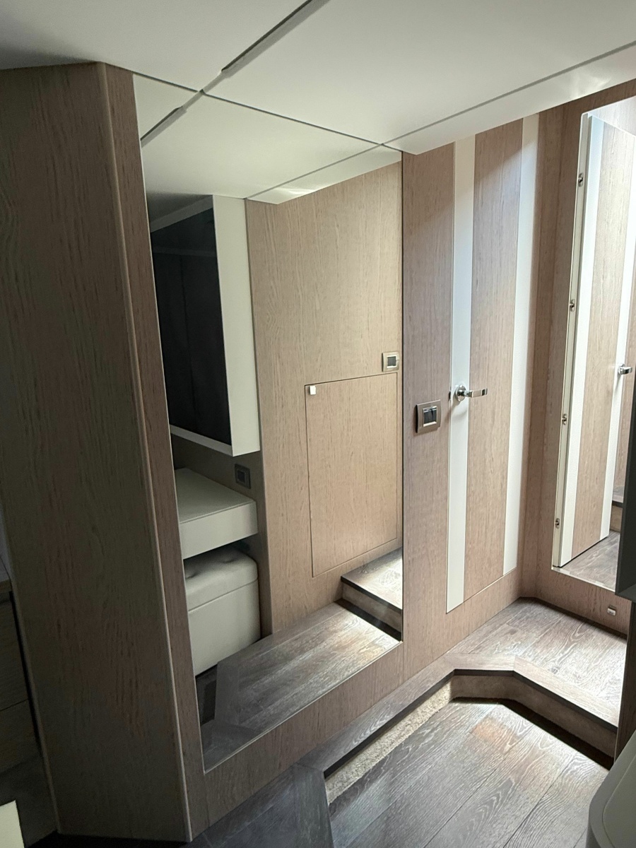 2019 Cranchi E 52S Evoluzione