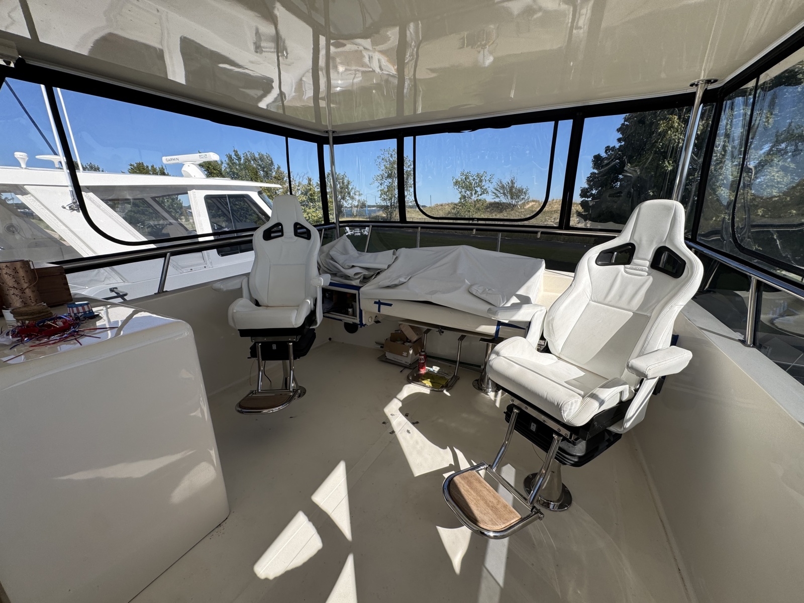 1990 Viking 55 MOTOR YACHT WIDE BODY