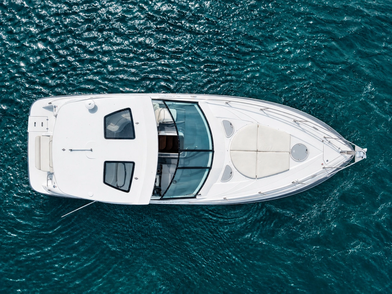 2020 Cruisers Yachts 35 Express
