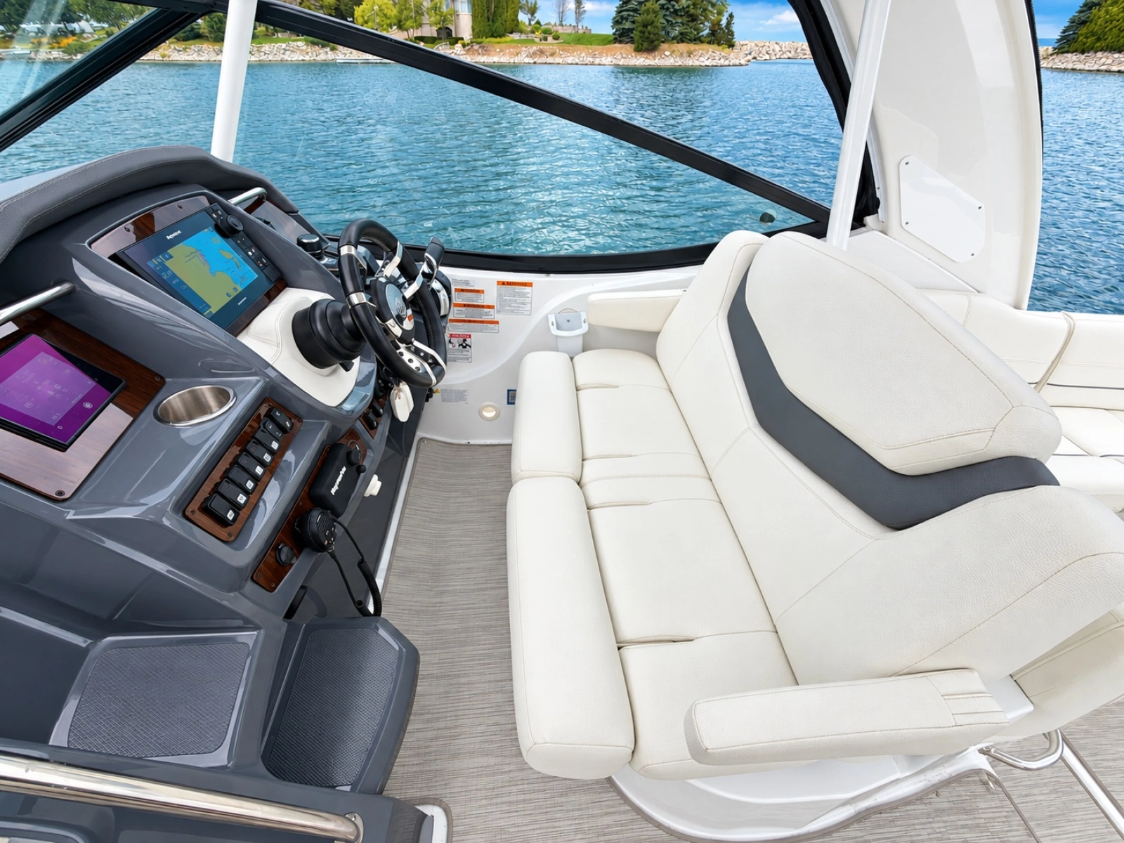 2020 Cruisers Yachts 35 Express