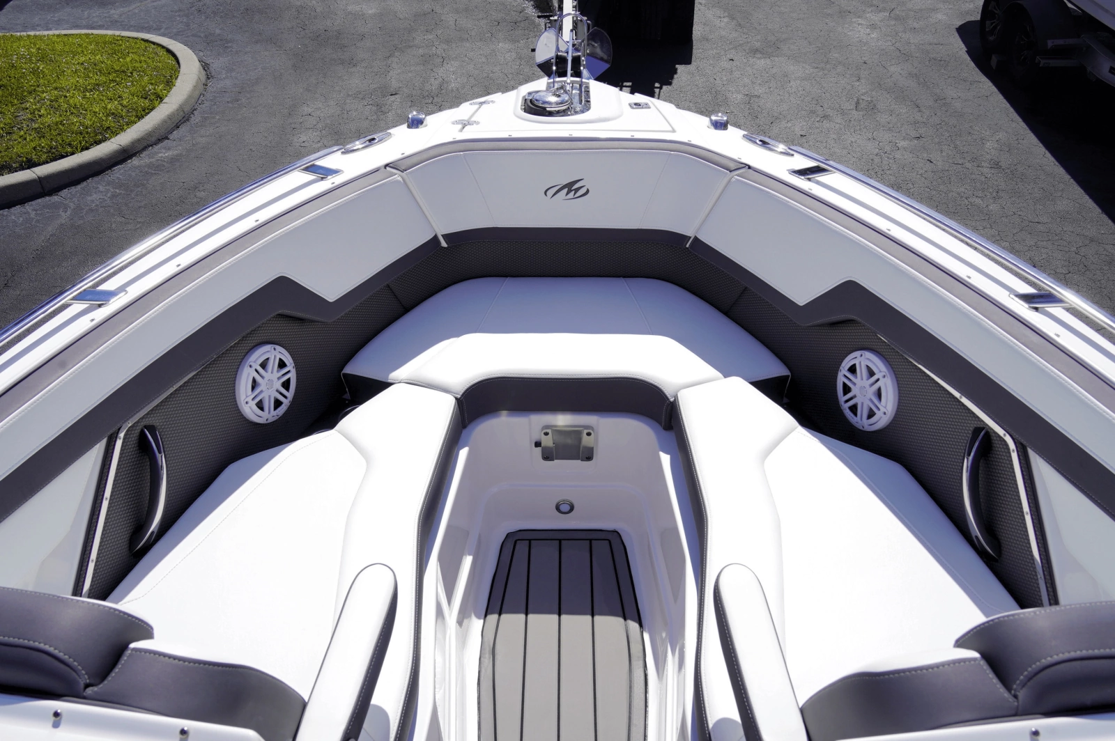 2023 Monterey 275SS