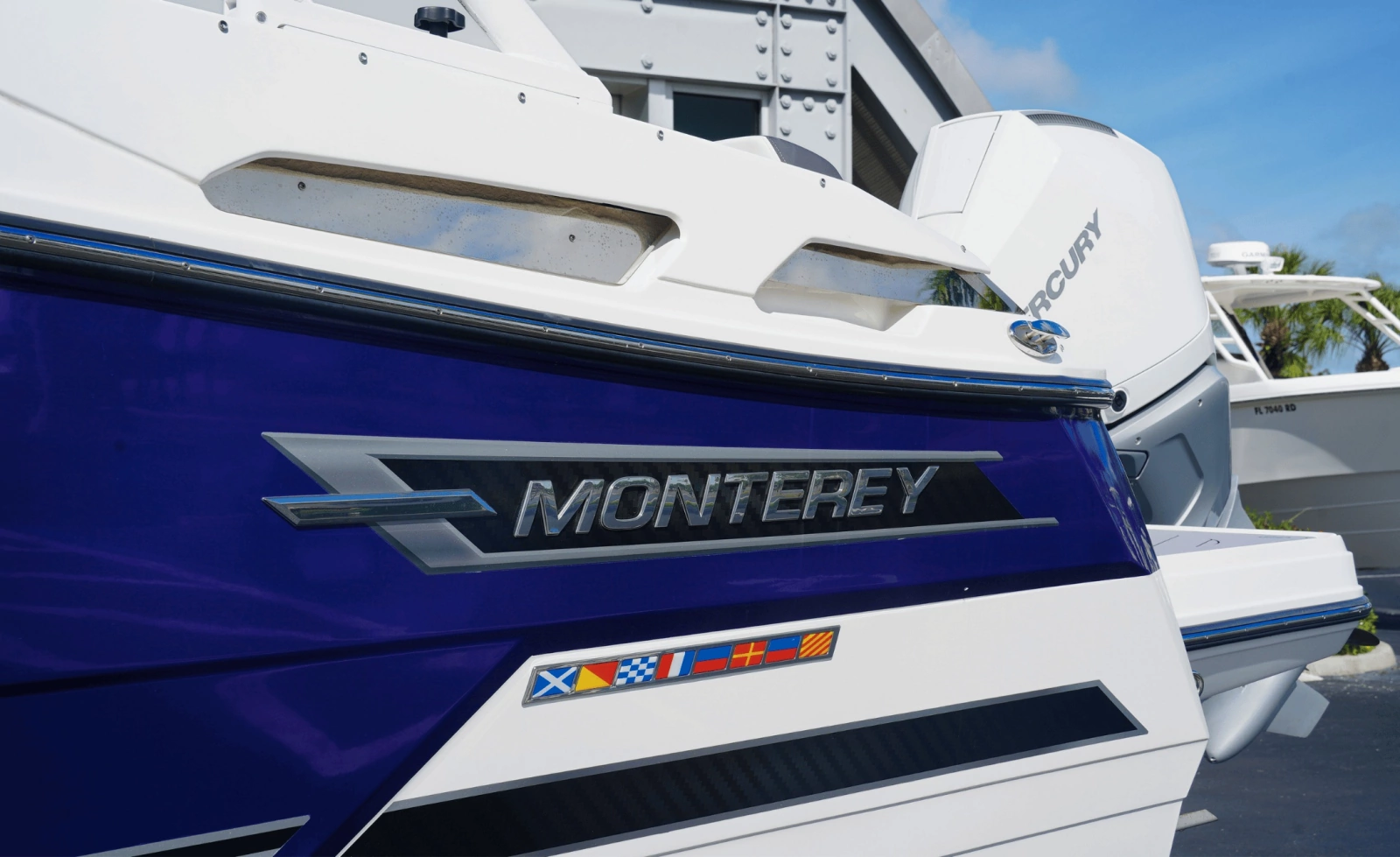 2023 Monterey 255SS