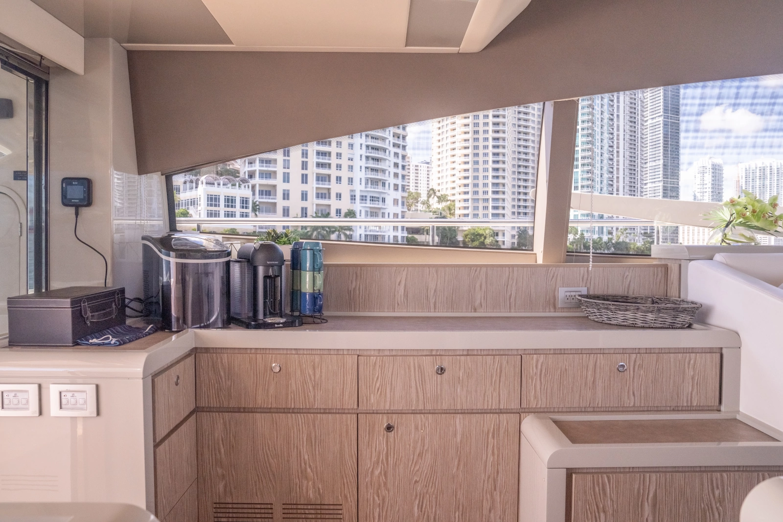 2016 Ferretti Yachts 