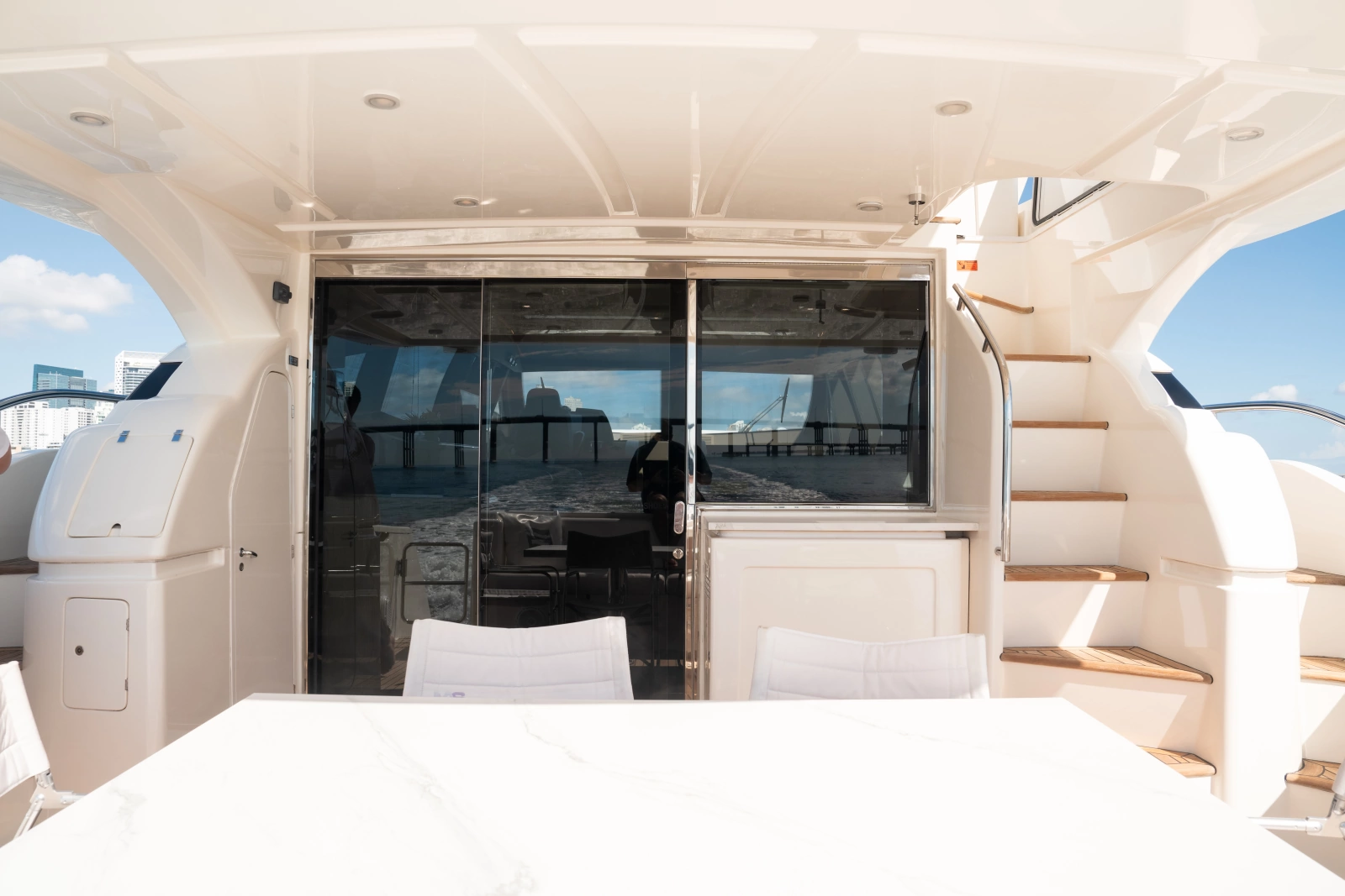 2016 Ferretti Yachts 