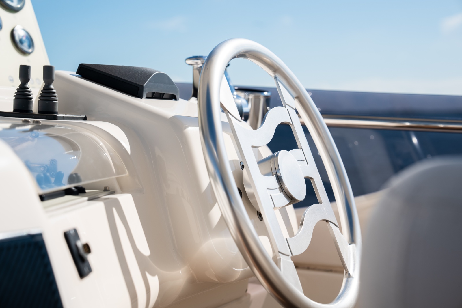 2016 Ferretti Yachts