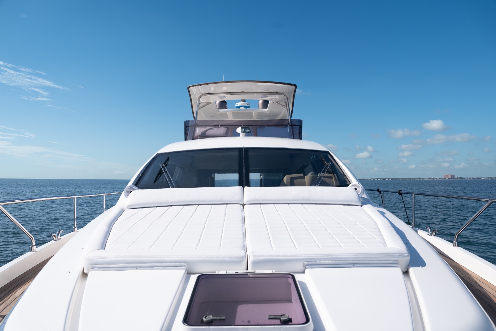 2016 Ferretti Yachts