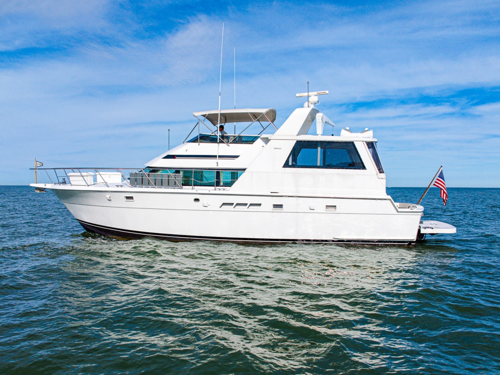 1995 Hatteras 52 Cockpit Motor Yacht