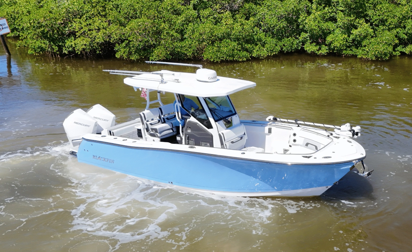 2025 Blackfin 272CC