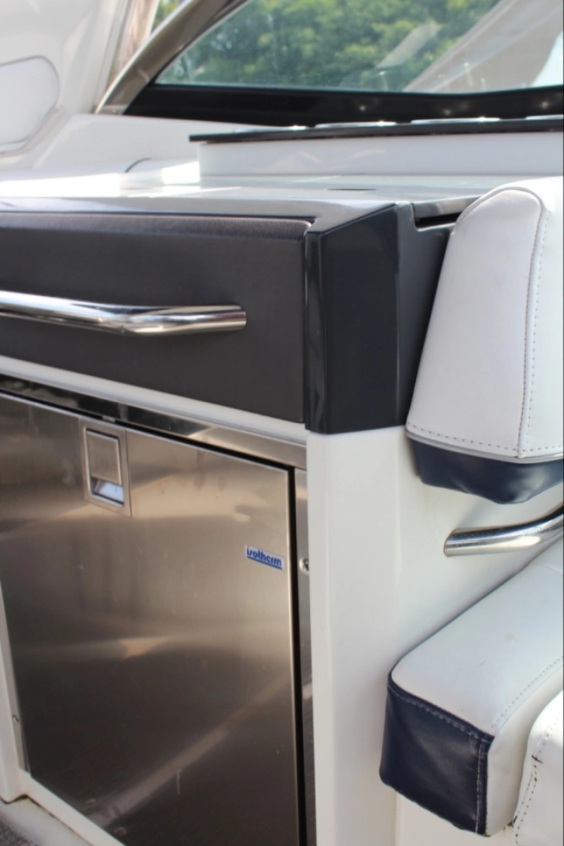 Refridgerator