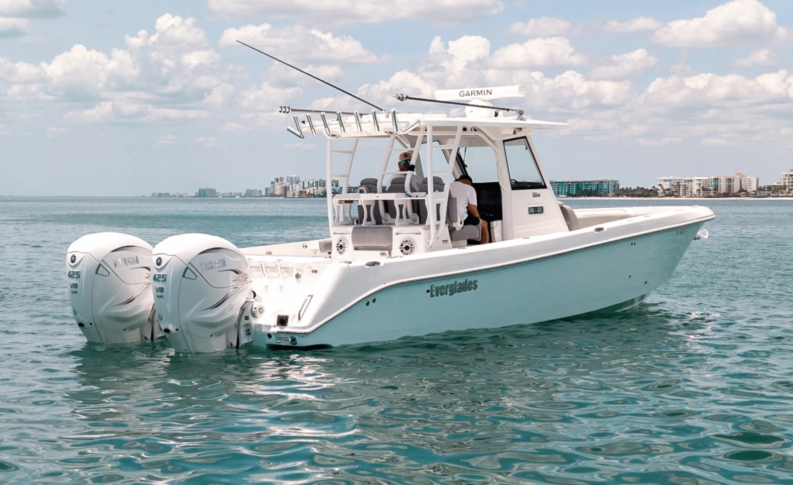 2024 Everglades 365CC