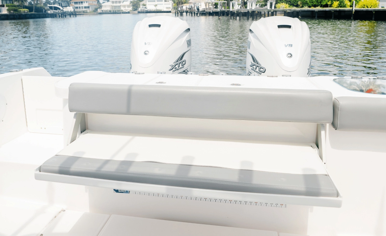 2024 Everglades 365CC
